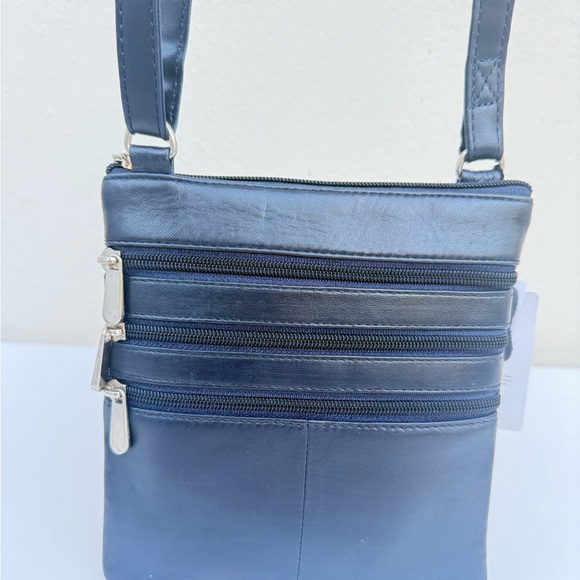 Genuine Leather Crossbody Bag with Triple Zip Front 👜💙 - Picture 11 of 16